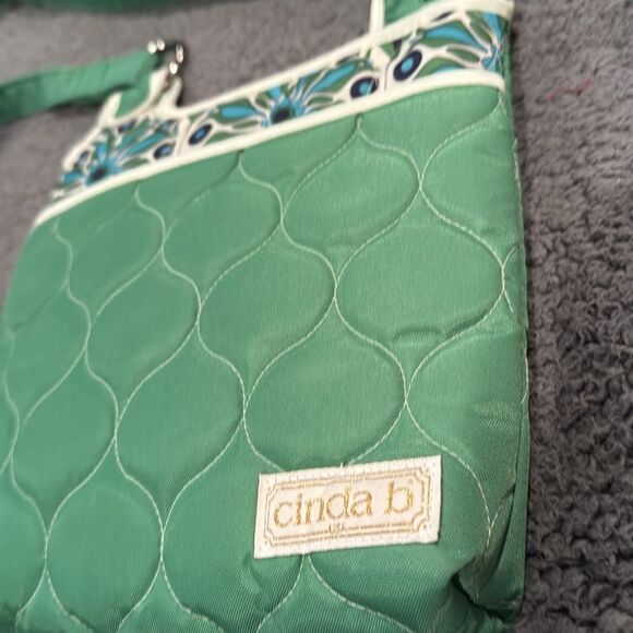 Cinda B Green Crossbody Purse Bag Adju Strap Quilted - Picture 3 of 9